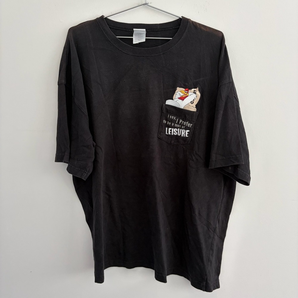 Warner Bros Studio Store Foghorn Leghorn Man of Leisure Pocket T-Shirt XXL Black